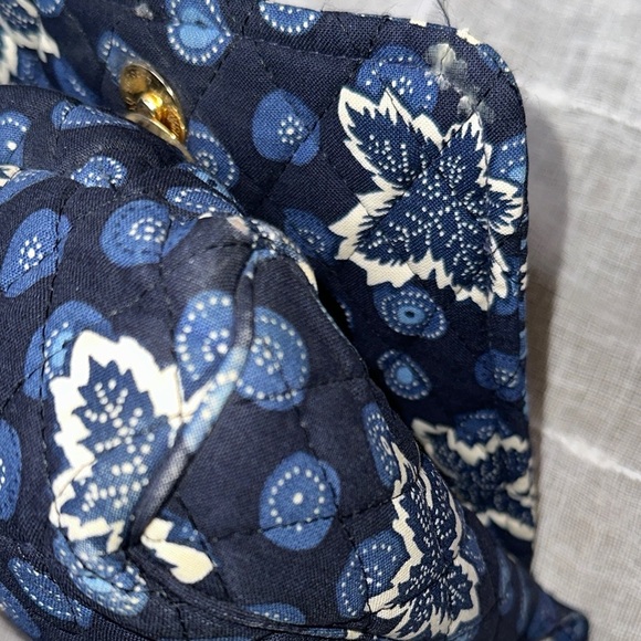 Vera Bradley Blue Coin Maple Leaf Pattern Sling Crossbody Swing Bag EUC VINTAGE - Picture 12 of 14